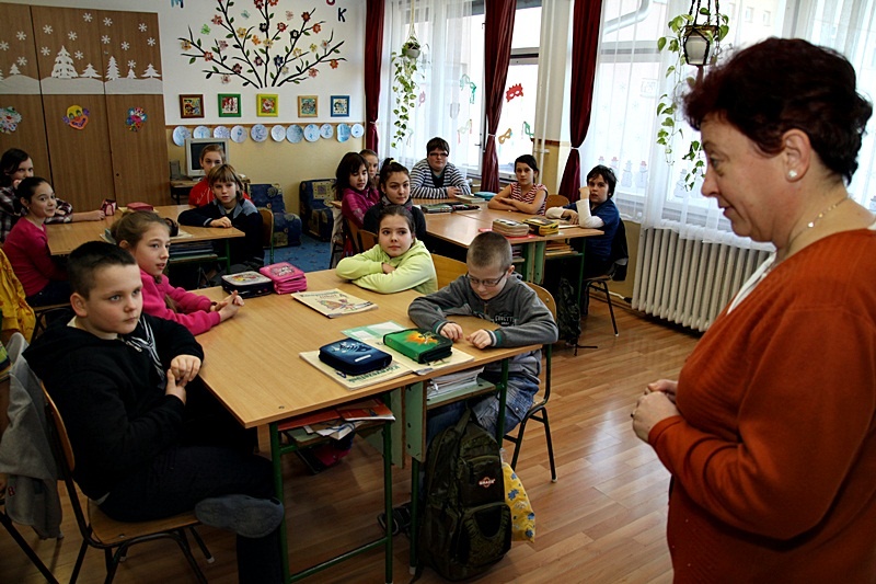 A jövőnk minősége és a magyar megmaradás múlik az oktatás színvonalán, és a nemzeti érzületén. Fotó: PS-archív