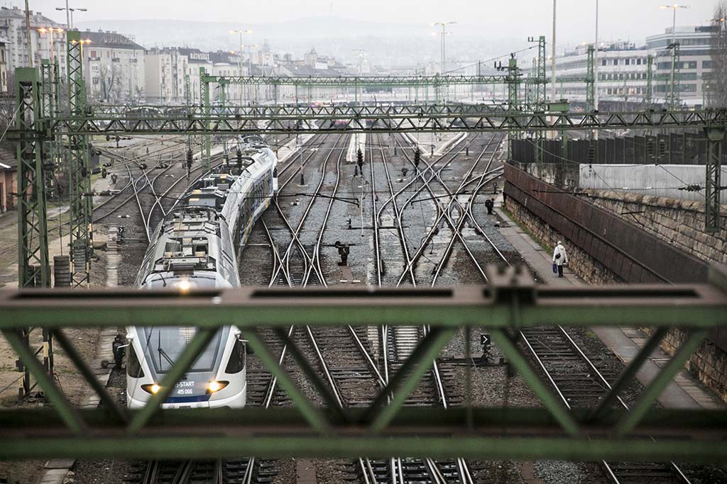Felmerült, hogy akár végleg bezárják a Déli pályaudvart. Ezt a lehetőséget is megvizsgáltatja a kormány.foto:Horáth Péter Gyula