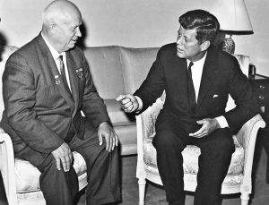 Hruscsov és Kennedy / Forrás: Wikipedia