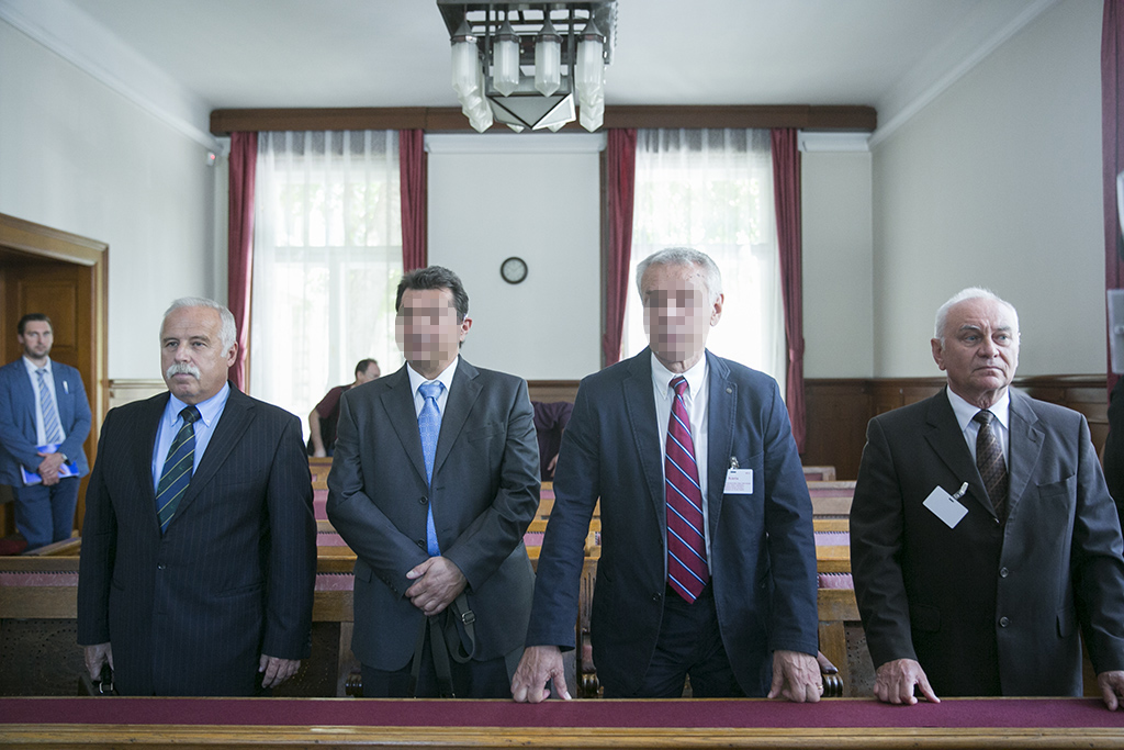 Szilvásy György (jobbról a második) a kémperben... / Fotó: Horváth Péter Gyula