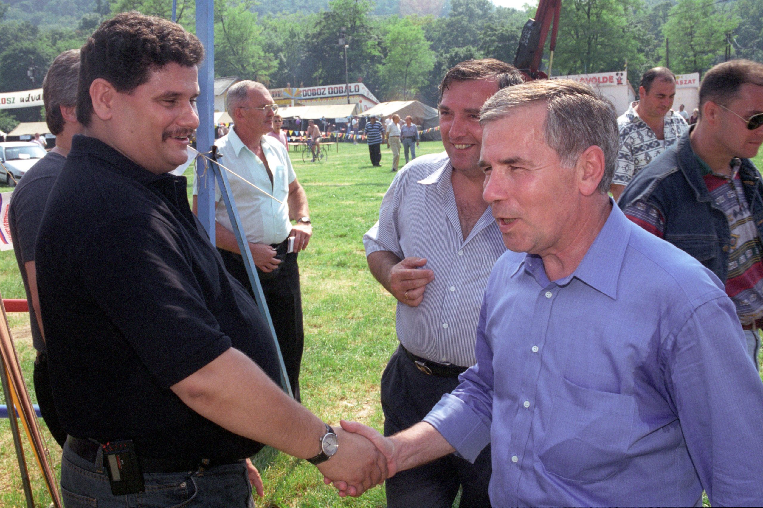 Princz Gábor, a Postabank elnök-vezérigazgatója és Horn Gyula miniszterelnök 1996-ban / Fotó: MTI