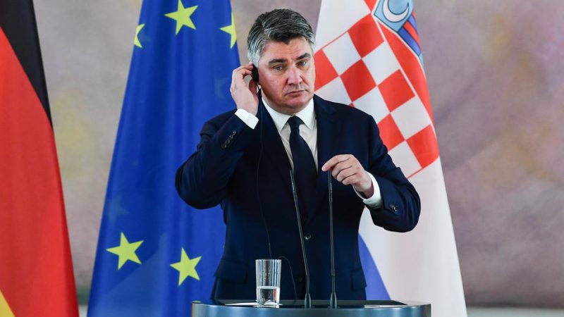 A horvát államfő bírálta Brüsszelt a Magyarországnak szánt uniós források egy részének felfüggesztése miatt