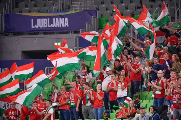 Lelkes szurkolóink Ljubljanában is hazai légkört varázsoltak! Fotó: MTI/Czeglédi Zsolt