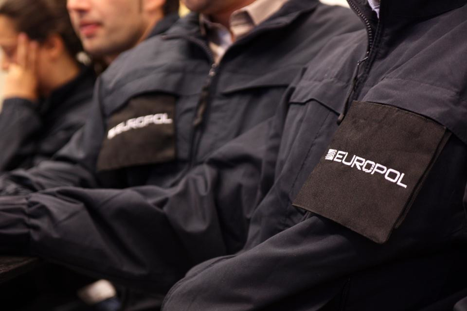 Europol: antiszemita és rasszista kijelentések miatt több embert őrizetbe vettek Európa-szerte – PestiSrácok