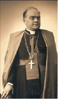 Meszlényi Zoltán esztergomi segédpüspök egyike volt a kommunisták mártírpapjainak. 