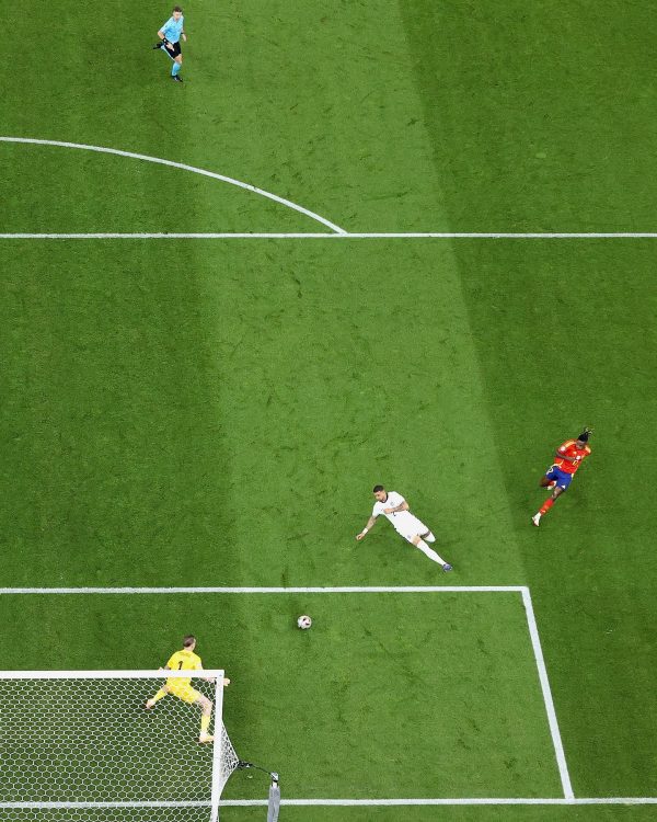 Williams lövése madártávlatból. Fotó: Facebook/UEFA EURO 2024